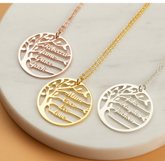 Personalized Tree of Life Necklace – A Meaningful Gift for Mom or Grandma